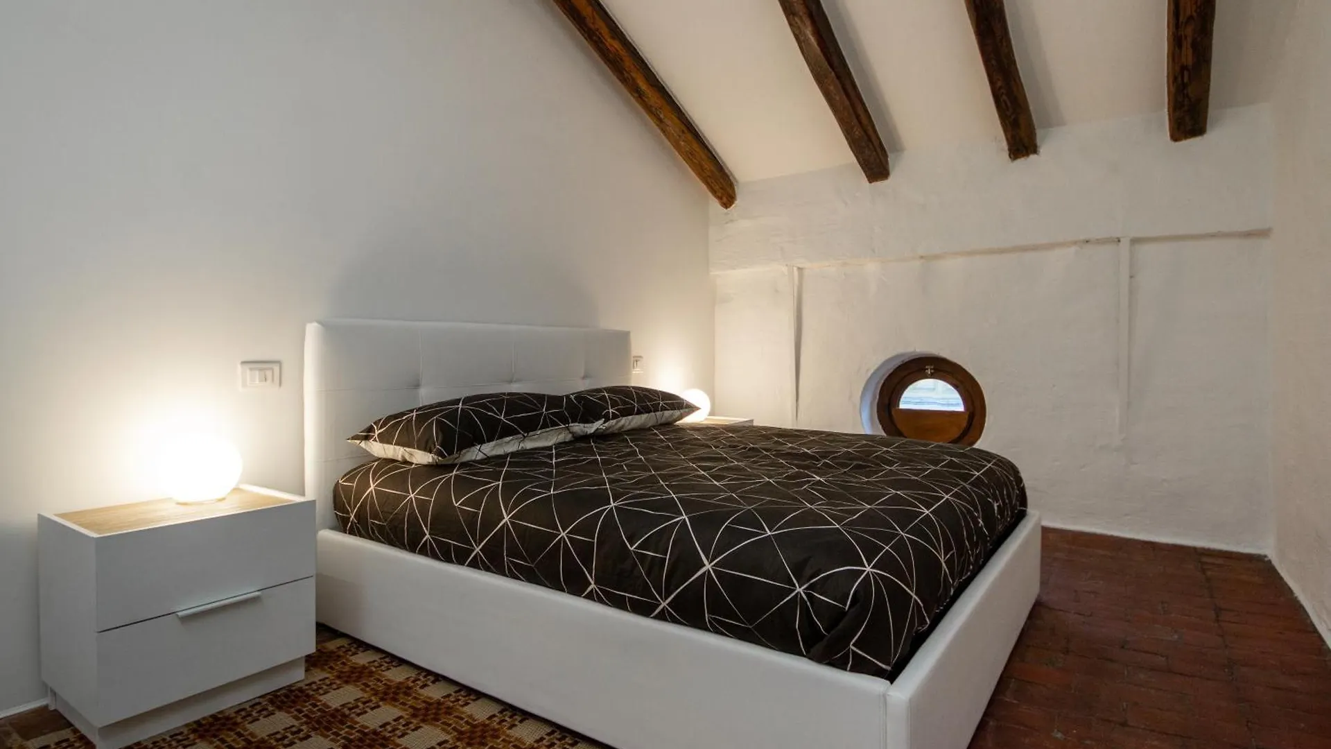 Matteotti Gallery Venice Apt Mestre Apartment